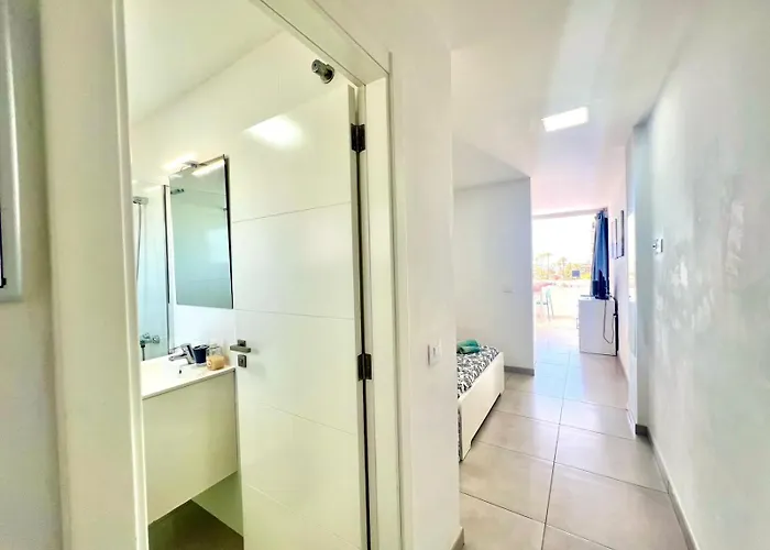 Yumbo * Playa del Inglés